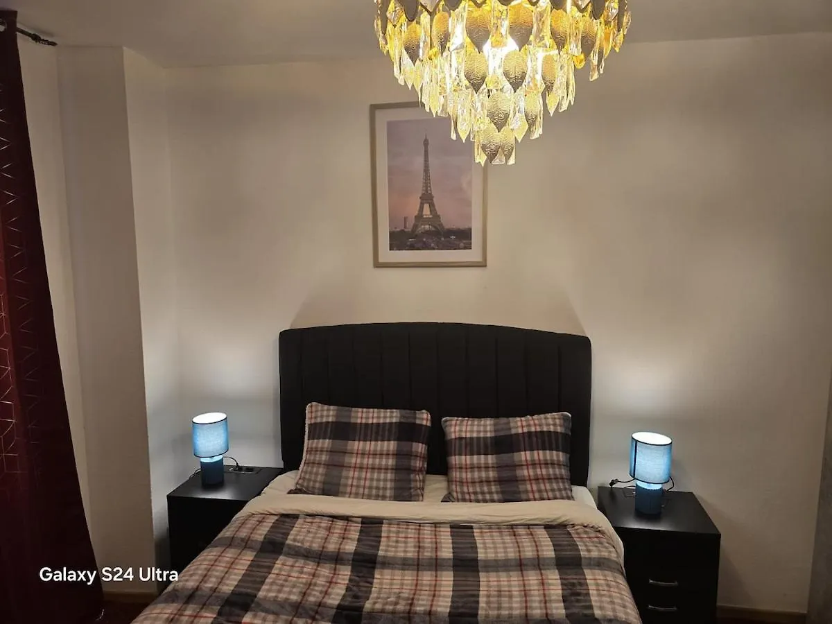 Charming Jambo Appartement ブリュッセル