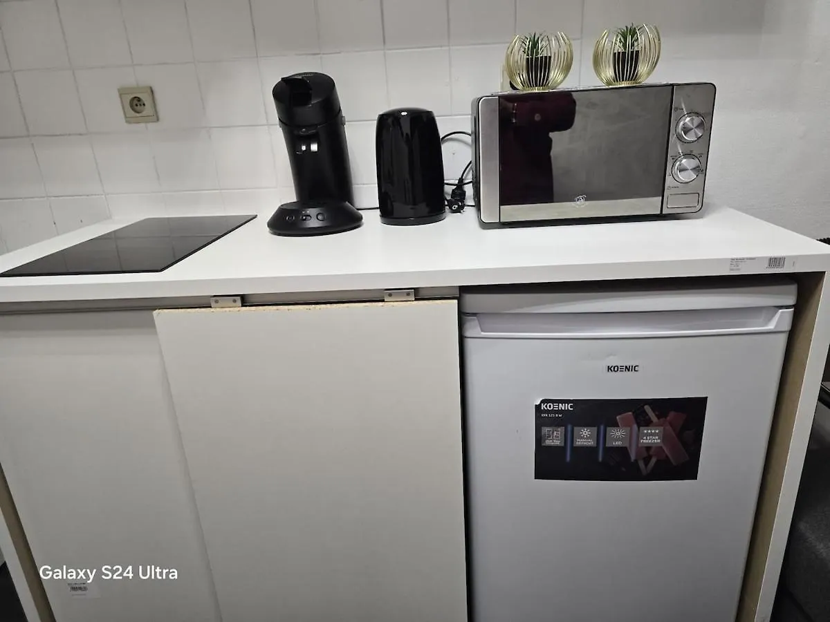 Charming Jambo Appartement ブリュッセル